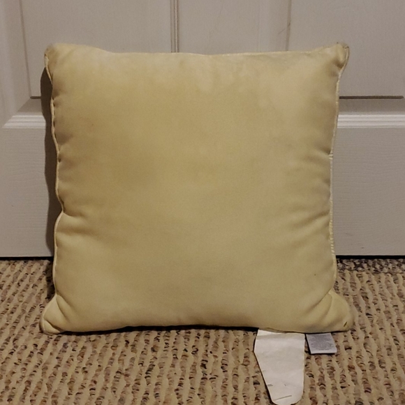 cindy crawford style Accents Cindy Crawford Accent Beaded Floral Design Pillow Poshmark